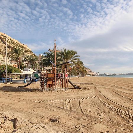 3 Bedroom Gorgeous Apartment In Alicante Dış mekan fotoğraf