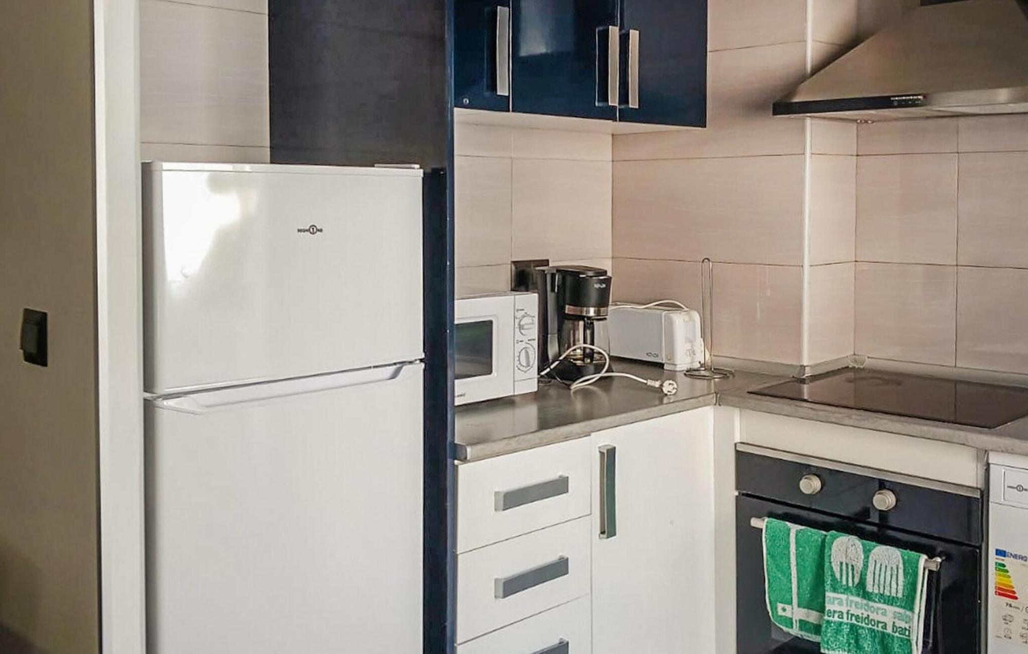 3 Bedroom Gorgeous Apartment In Alicante Dış mekan fotoğraf